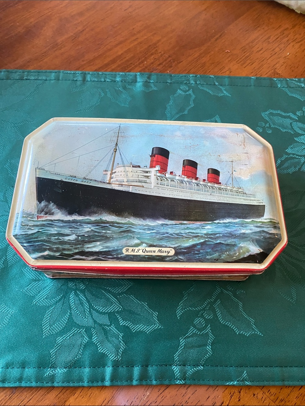 Decorative Ship Tin Box in Red and Black – R.M.S. Queen Mary Design